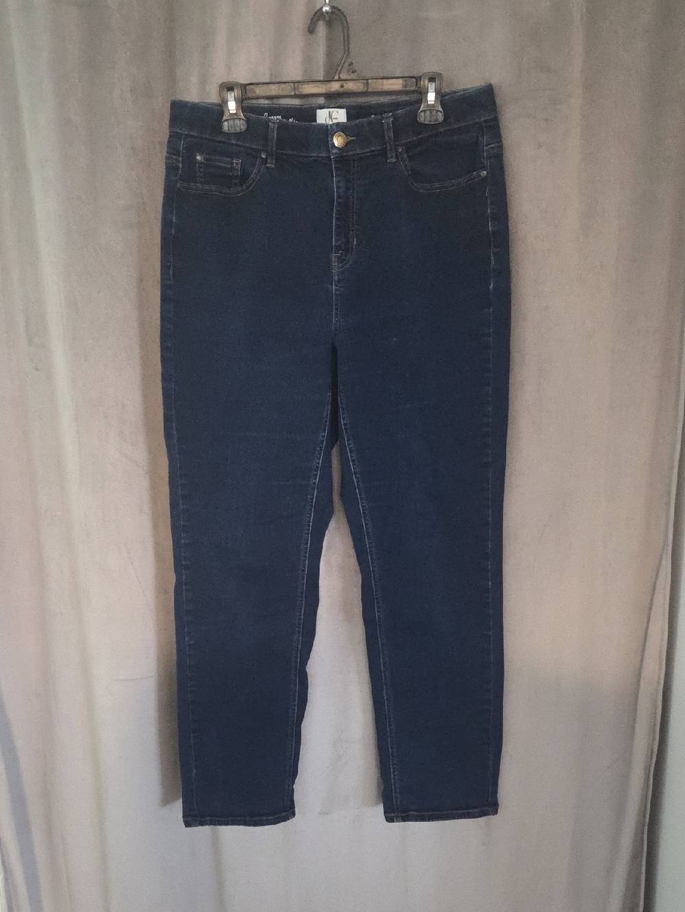 D/c Jeans Size 16 Classic Dark Blue Skinny Jeans - Women's High Rise